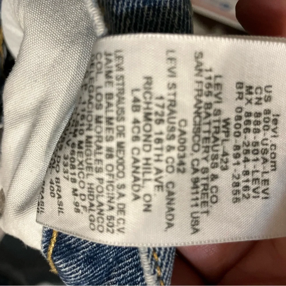 Levi’s 505 men’s 36 x 32   2010 stonewashed denim red tag regular fit